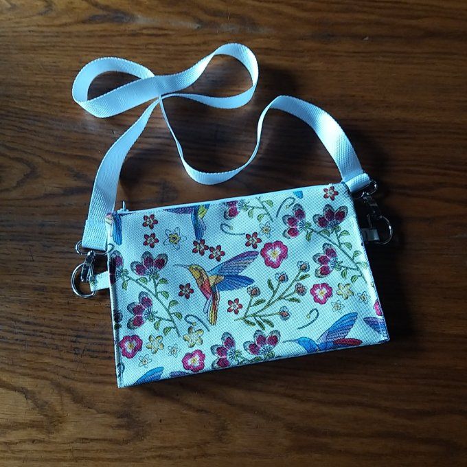 Pochette multipoches colibri blanc 