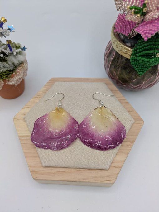 boucle d'oreille pétale de rose 